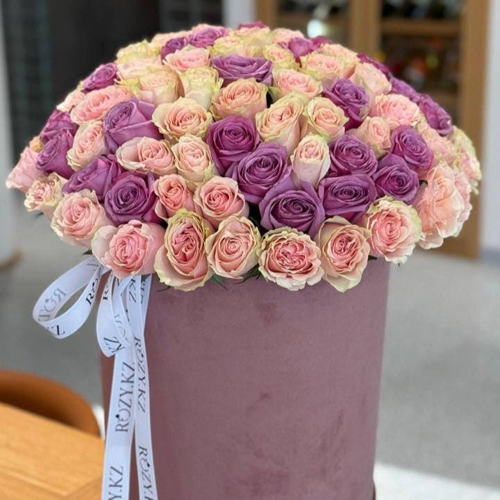 101 роза в бархатной коробке Доставка цветов Астана