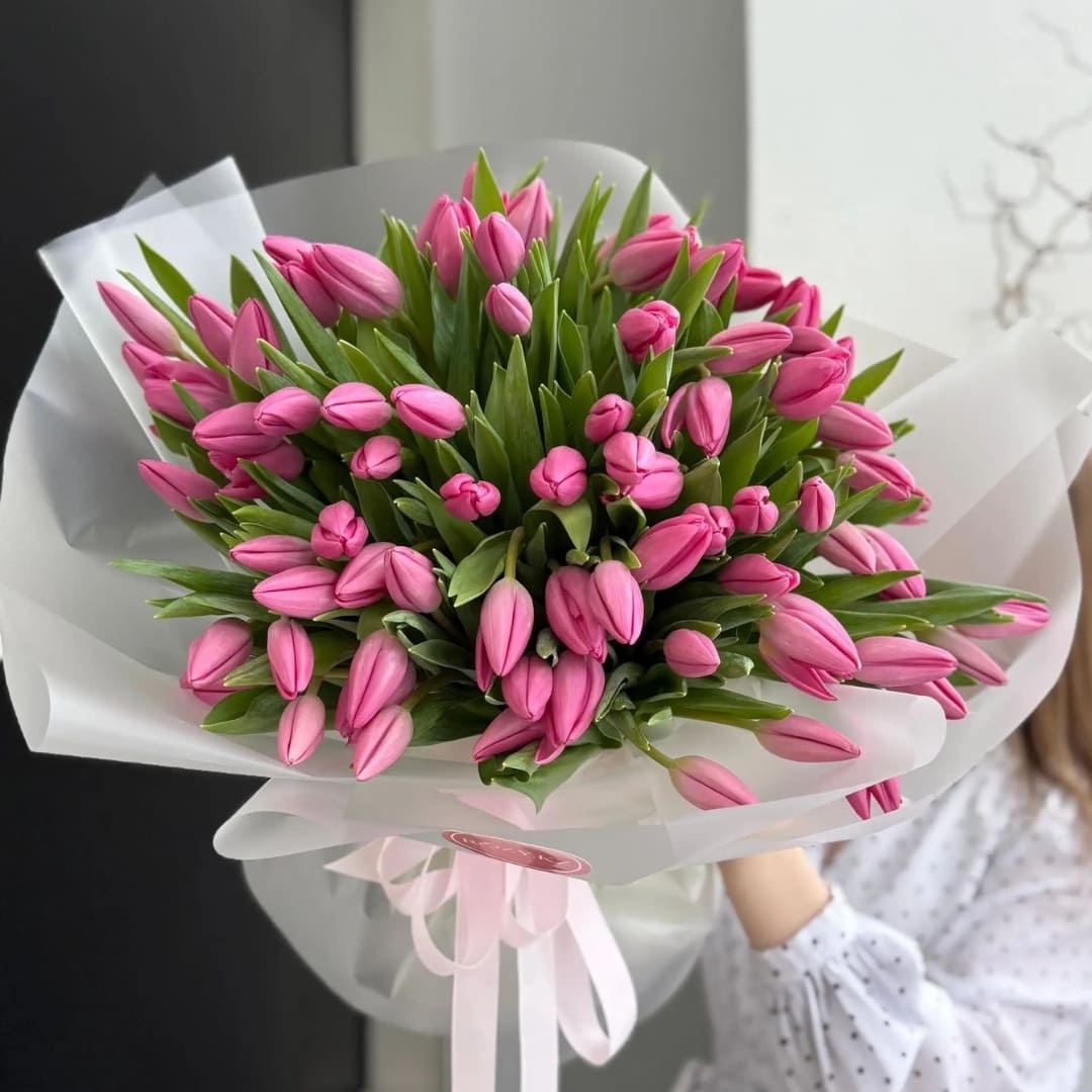 Розовый 101 тюльпан Доставка цветов Астана