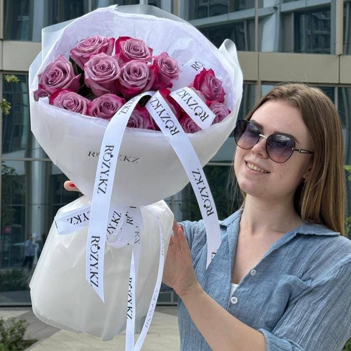 Букет из 15 фиолетовых роз Доставка цветов Астана