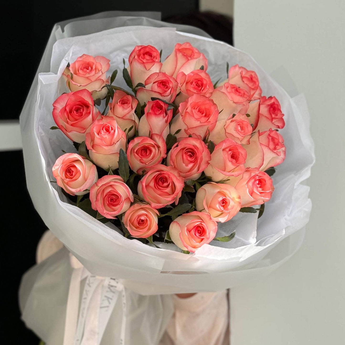 Букет из 25 роз сорта Джумелия Доставка цветов Астана