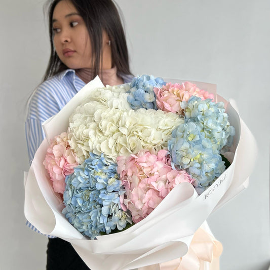 Гортензия микс 11 шт Доставка цветов Астана