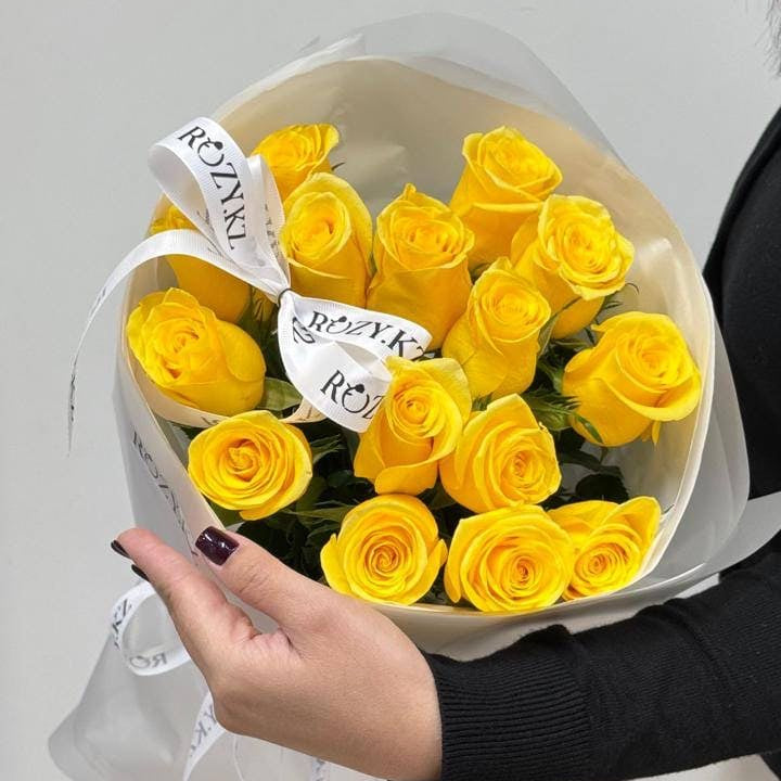 Букет из 15 желтых роз Доставка цветов Астана