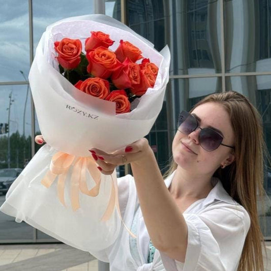 Букет из 9 оранжевых роз Доставка цветов Астана