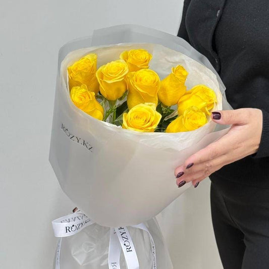 Букет из 9 желтых роз Доставка цветов Астана