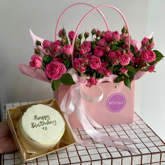 Комбо сумочка кустовых роз Сафи и бенто тортик happy birthday Доставка цветов Астана