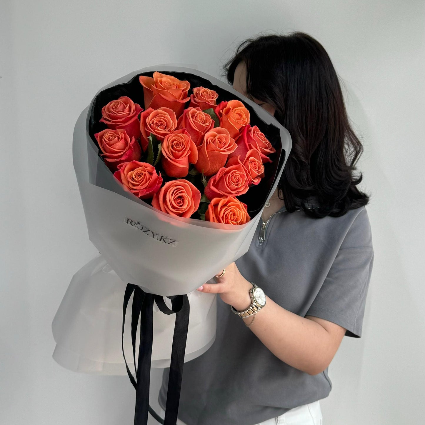 Монобукет из 15 оранжевых роз Доставка цветов Астана